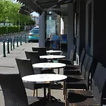 Cit'hotel Logis Le Chene