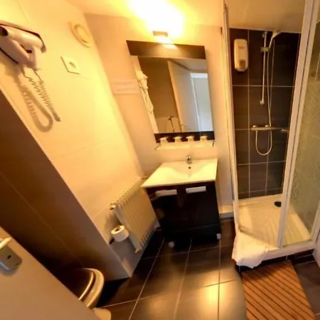 Hotel Cit'hotel Logis Le Chêne 3*