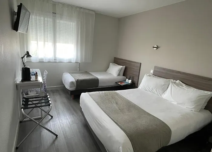 Hotel Cit'Hotel Logis Le Chene Vert