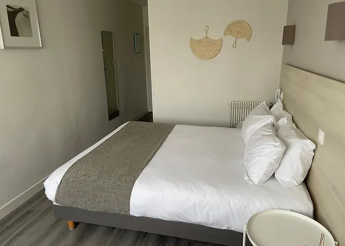 Cit'hotel Le Chene 3*