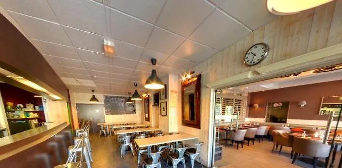 Hotel Cit'Hotel Logis Le Chene Vert