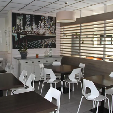 Hotel Cit'hotel Le Chene