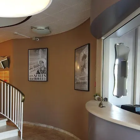 Cit'hotel Logis Le Chene Hotell 3*