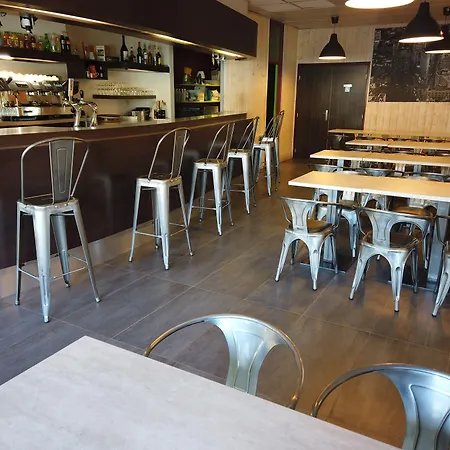 Cit'hotel Le Chene 3*