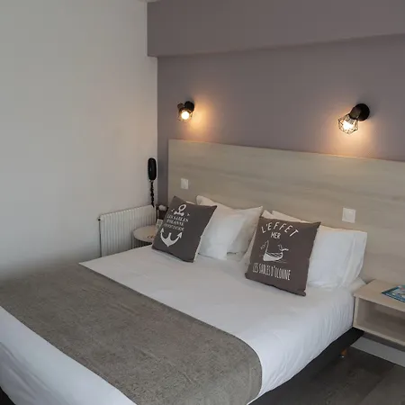 Cit'hotel Le Chene Hotel