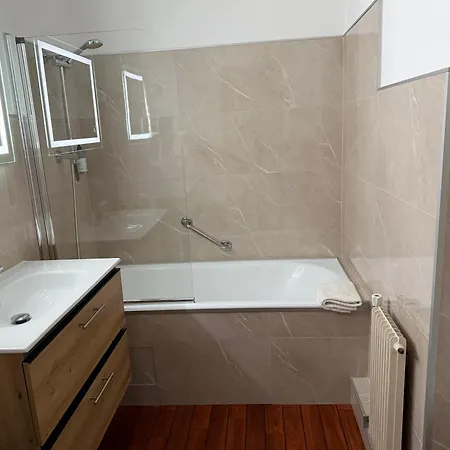Cit'hotel Logis Le Chene