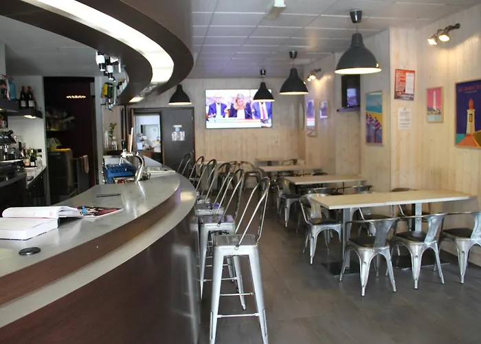 Hotel Cit'Hotel Logis Le Chene Vert 3*