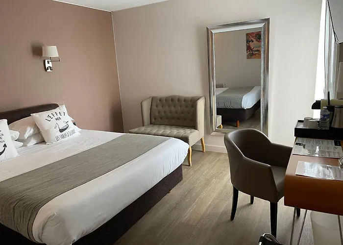 Hotel Cit'Hotel Logis Le Chene Vert