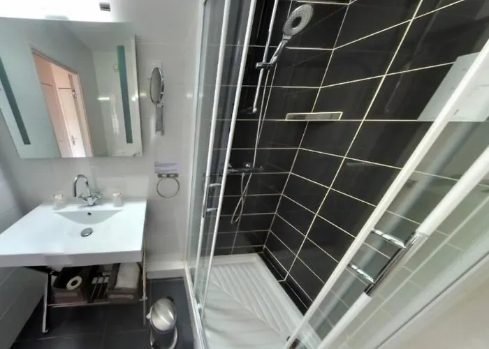 Cit'Hotel Logis Le Chene Vert 3* Les Sables-dʼOlonne