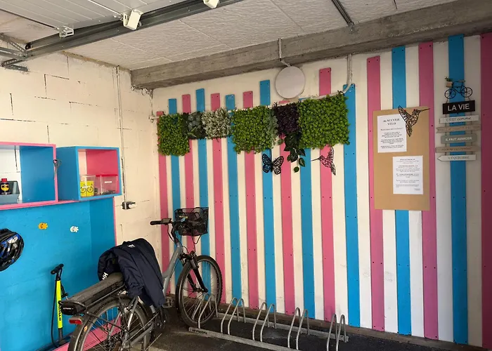 Cit'Hotel Logis Le Chene Vert